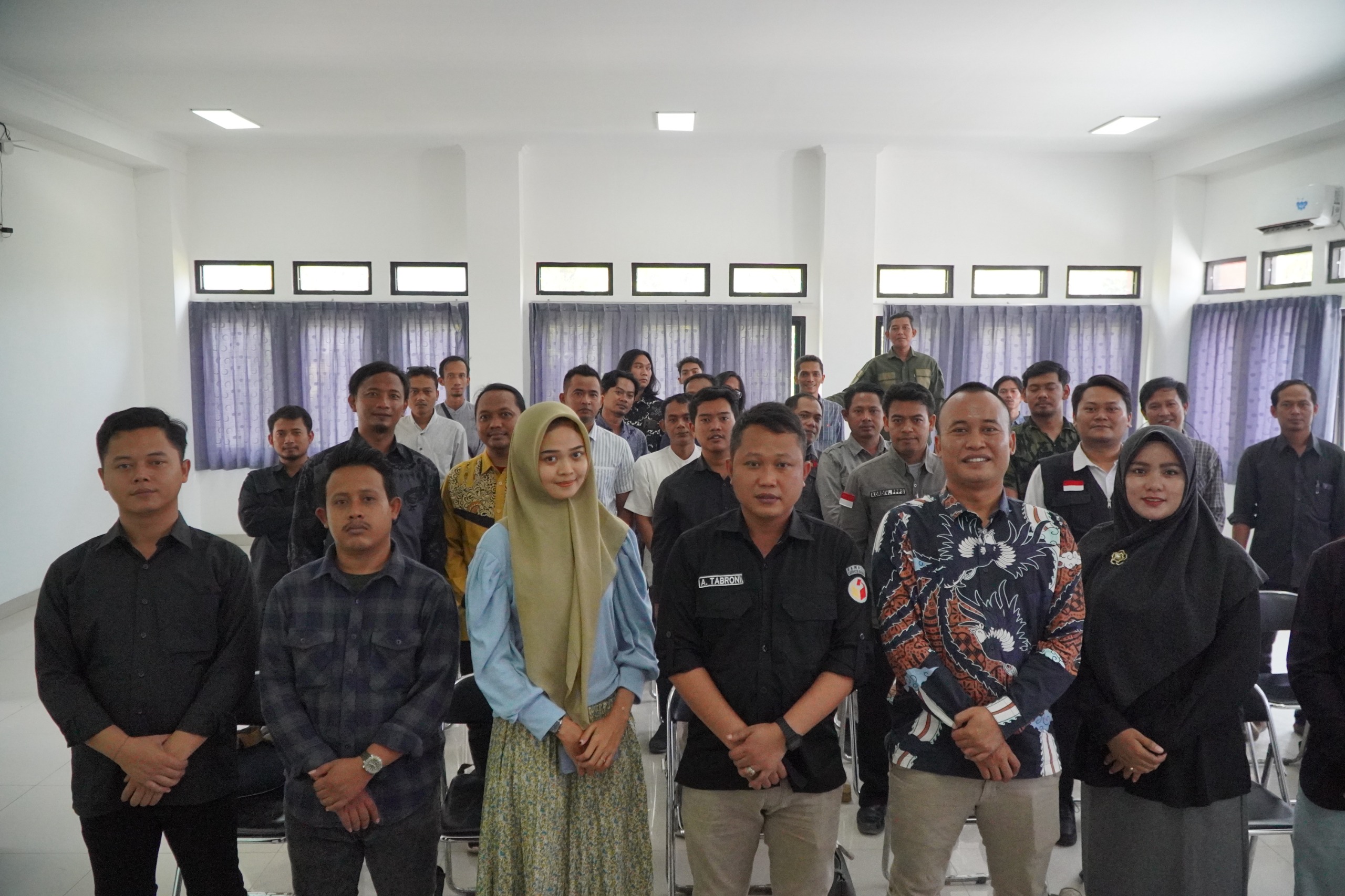 Bawaslu Indramayu Siapkan Strategi Pengawasan Pendaftaran Pasangan Calon Pilkada 2024, foto : Viky