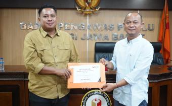 Bawaslu Indramayu Kembali Raih Predikat Informatif